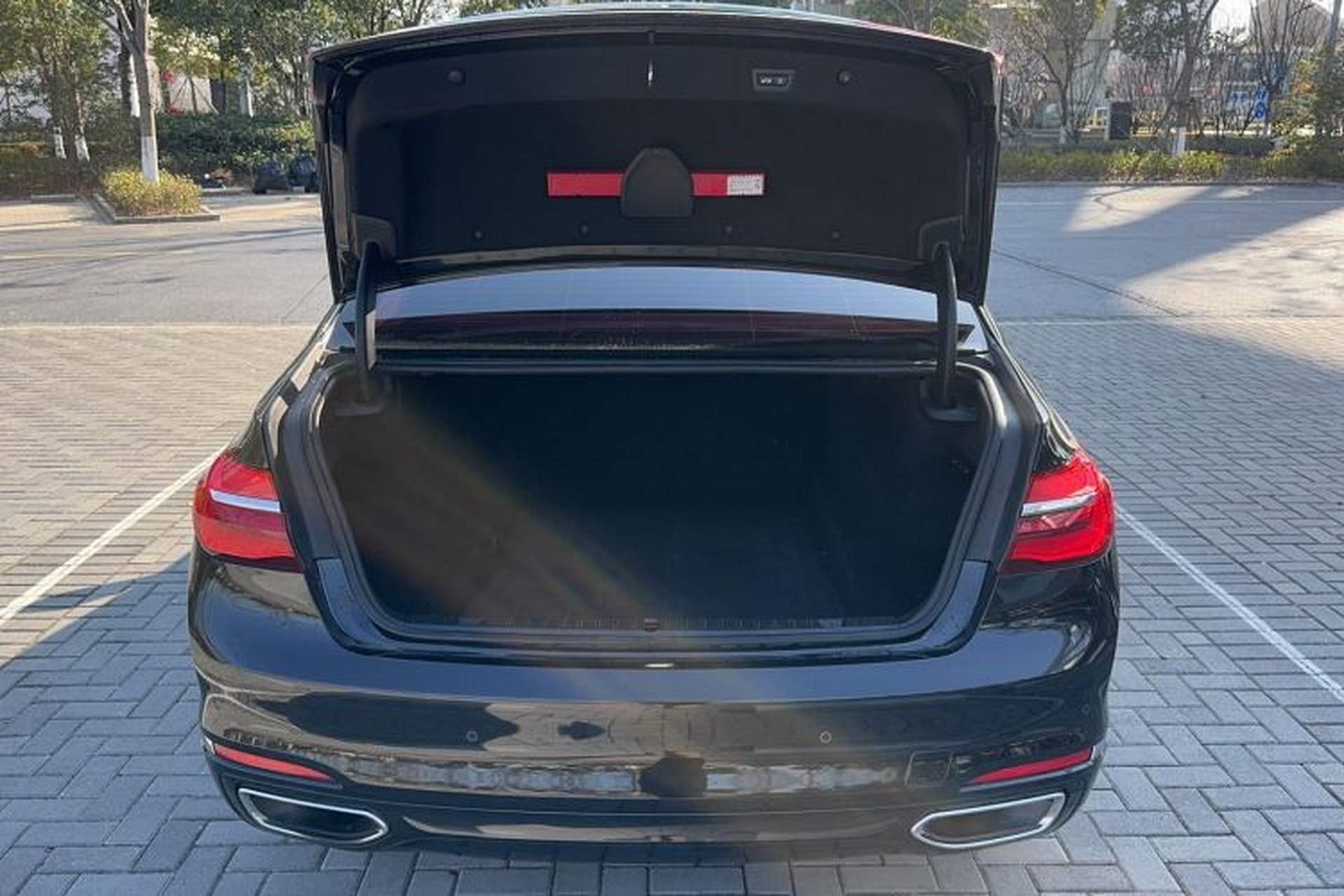 Used BMW 7 Series 2016 730Li Leading Model Trunk