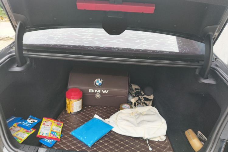 Used BMW 7 Series 2016 730Li Leading Model Trunk