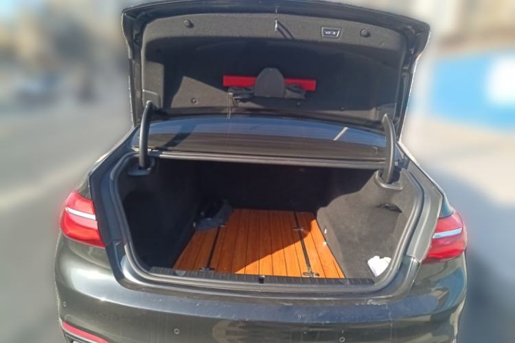 Used BMW 7 Series 2016 730Li Luxury Model Trunk