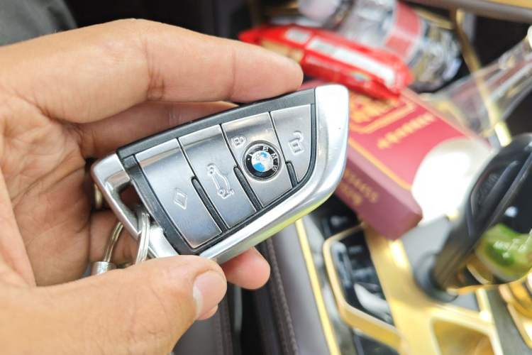 Used BMW 7 Series 2016 730Li Luxury Model Vehicle Key