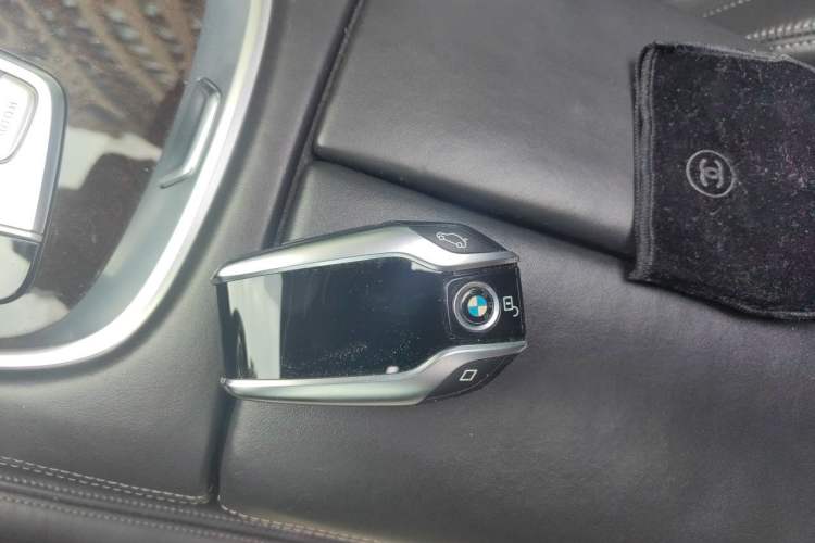 Used BMW 7 Series 2016 750Li xDrive Four-Seat Version Vehicle Key