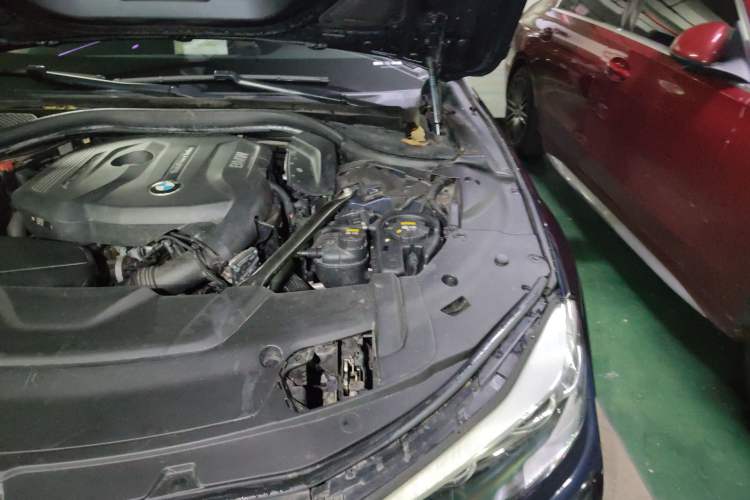 Used BMW 7 Series 2016 730Li Leading Model Engine Bay Left