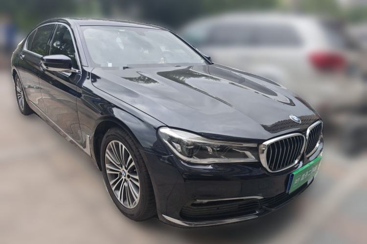 Used BMW 7 Series 2016 730Li Leading Model Front Right 45 Deg