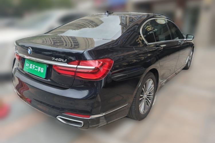 Used BMW 7 Series 2016 730Li Leading Model Rear Right 45 Deg