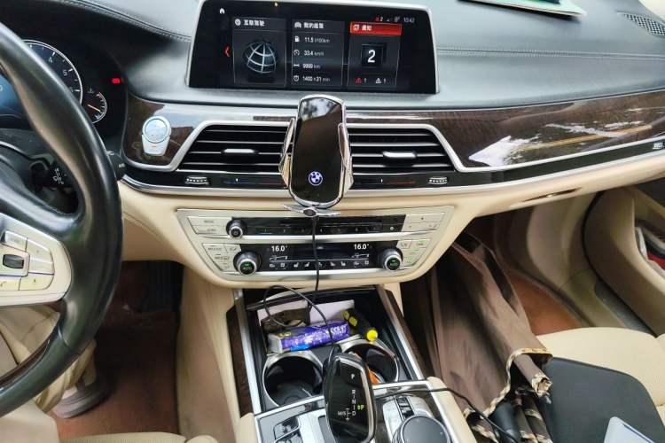 Used BMW 7 Series 2016 740Li Luxury Edition Audio And AC Panel