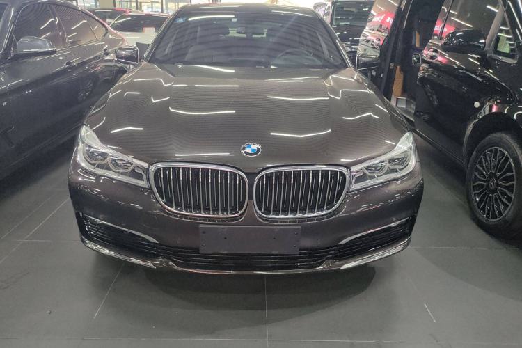 Used BMW 7 Series 2016 730Li Leading Model Exterior 1