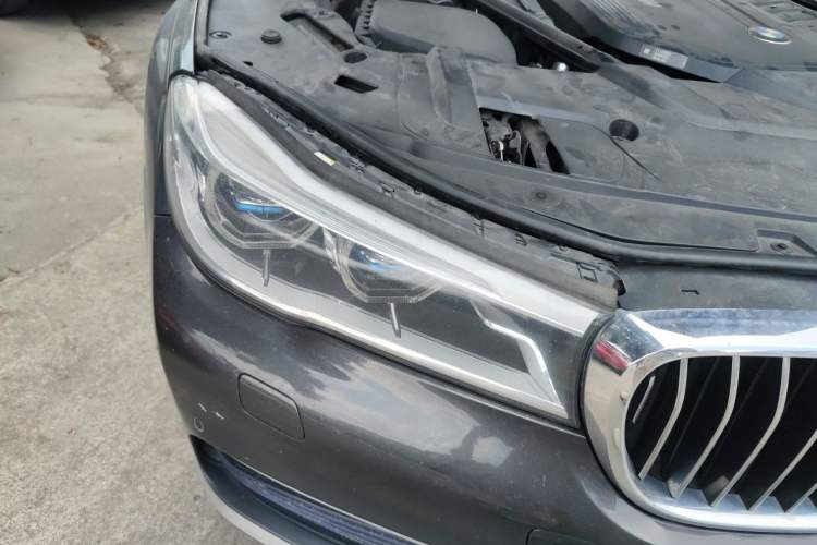 Used BMW 7 Series 2016 740Li Luxury Edition Right Front Headlight