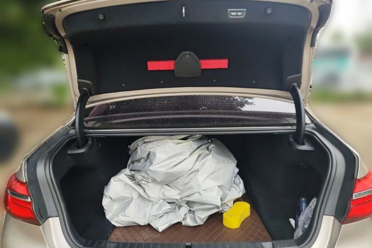 Used BMW 7 Series 2016 730Li Leading Model Trunk