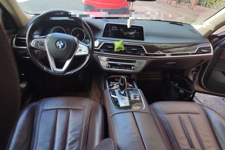 Used BMW 7 Series 2016 730Li Leading Model Center Console
