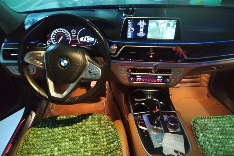 Used BMW 7 Series 2016 740Li Luxury Edition Center Console