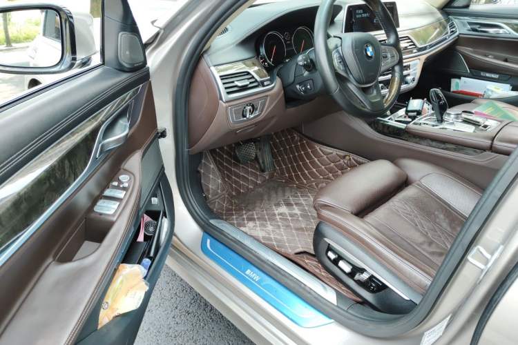 Used BMW 7 Series 2016 730Li Luxury Model Driver Seat