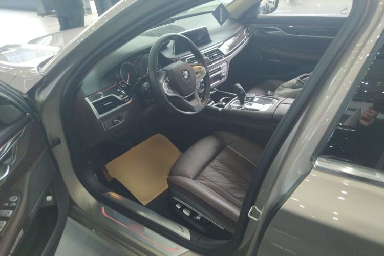 Used BMW 7 Series 2016 730Li Luxury Model Driver Seat