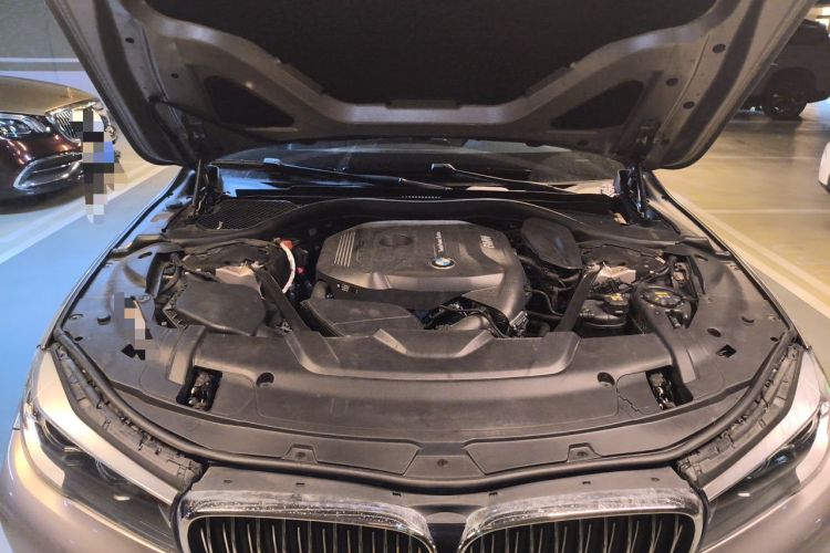Used BMW 7 Series 2016 730Li Leading Model Engine Bay