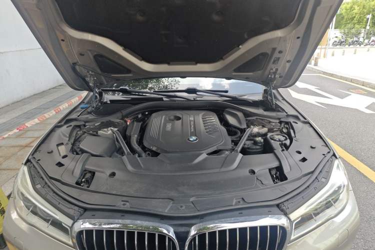 Used BMW 7 Series 2016 740Li Luxury Edition Engine Bay