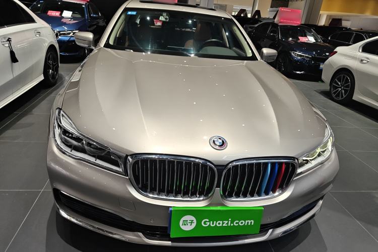 Used BMW 7 Series 2016 730Li Leading Model Exterior 1