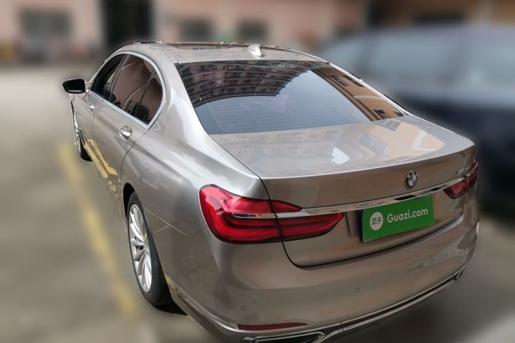Used BMW 7 Series 2016 740Li Luxury Edition Exterior 3