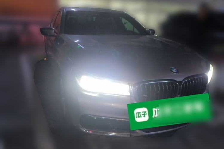 Used BMW 7 Series 2016 730Li Leading Model Front Right 45 Deg