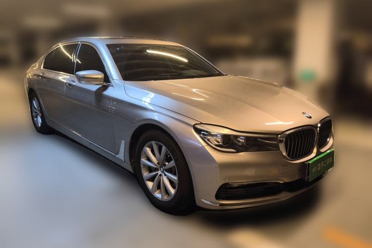 Used BMW 7 Series 2016 730Li Leading Model Front Right 45 Deg