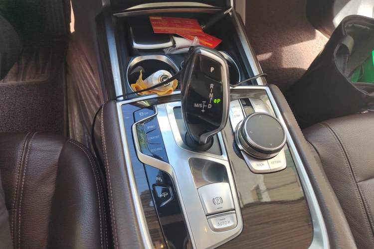 Used BMW 7 Series 2016 730Li Leading Model Gear Lever