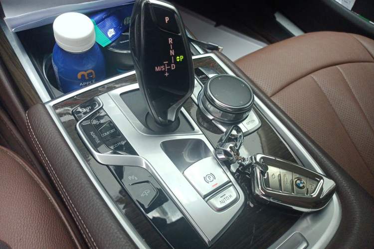 Used BMW 7 Series 2016 730Li Leading Model Gear Lever