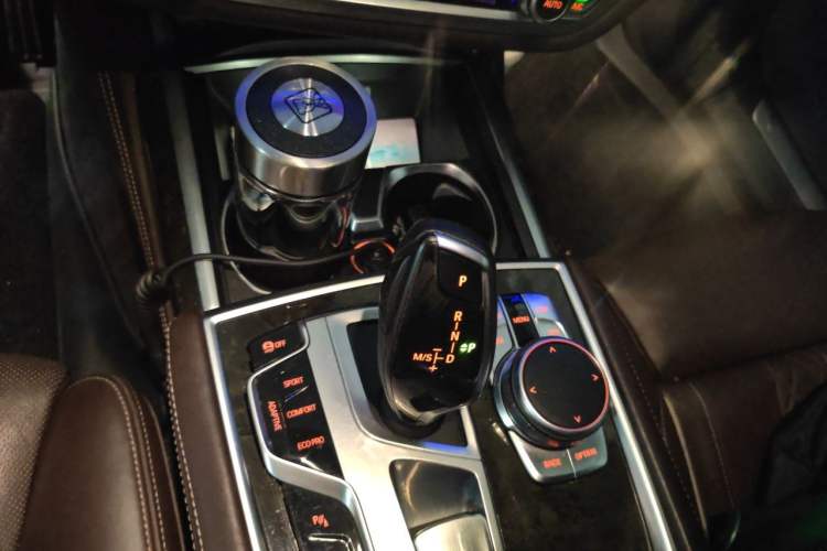 Used BMW 7 Series 2016 740Li Luxury Edition Gear Lever