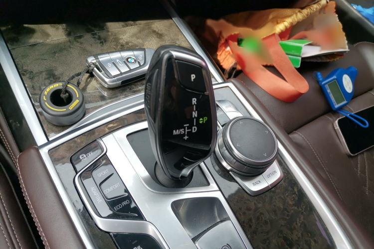 Used BMW 7 Series 2016 740Li Luxury Edition Gear Lever