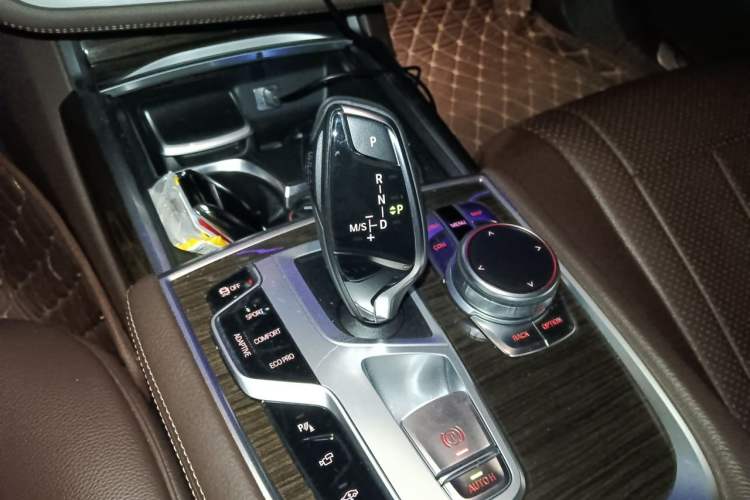 Used BMW 7 Series 2016 730Li Leading Model Gear Lever