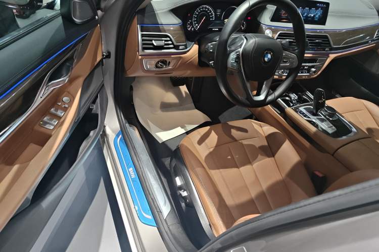 Used BMW 7 Series 2016 730Li Leading Model Interior 3