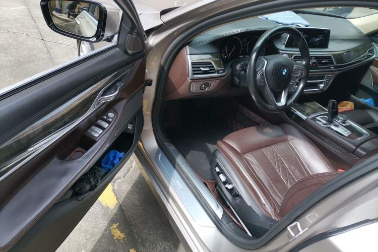 Used BMW 7 Series 2016 740Li Luxury Edition Interior 3