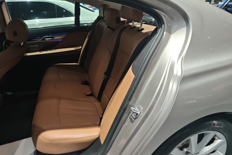 Used BMW 7 Series 2016 730Li Leading Model Interior 4