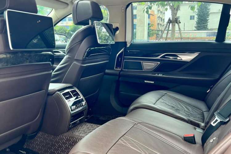 Used BMW 7 Series 2016 730Li Luxury Model Interior 5