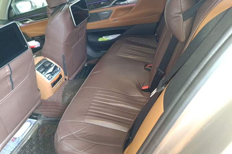 Used BMW 7 Series 2016 740Li Luxury Edition Left Rear Seat