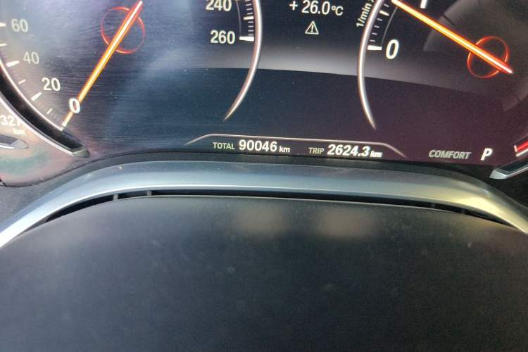Used BMW 7 Series 2016 730Li Luxury Model Odometer Close Up