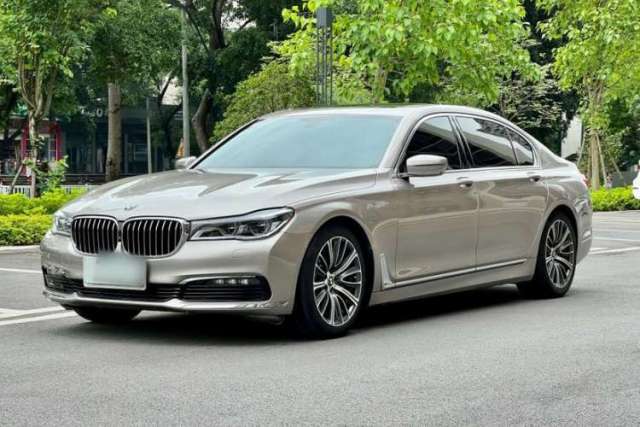 Used BMW 7 Series 2016 730Li Luxury Model