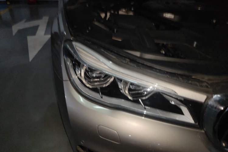 Used BMW 7 Series 2016 730Li Luxury Model Right Front Headlight