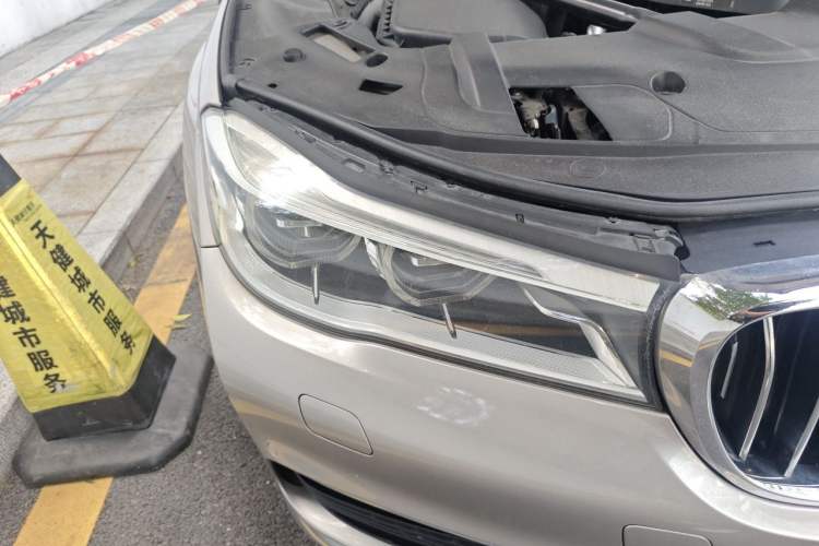 Used BMW 7 Series 2016 740Li Luxury Edition Right Front Headlight