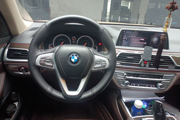 Used BMW 7 Series 2016 730Li Leading Model Steering Wheel