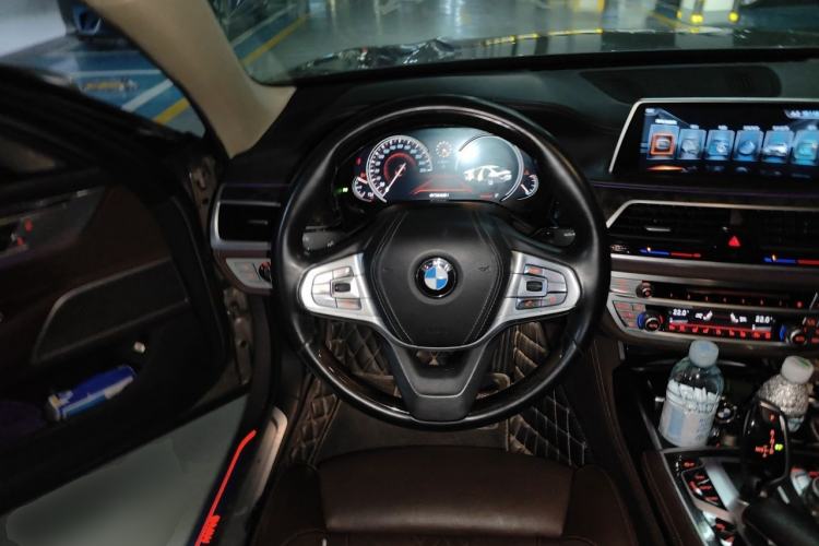 Used BMW 7 Series 2016 730Li Luxury Model Steering Wheel