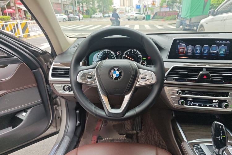Used BMW 7 Series 2016 730Li Leading Model Steering Wheel