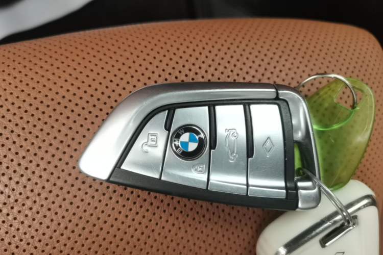 Used BMW 7 Series 2016 730Li Luxury Model Vehicle Key