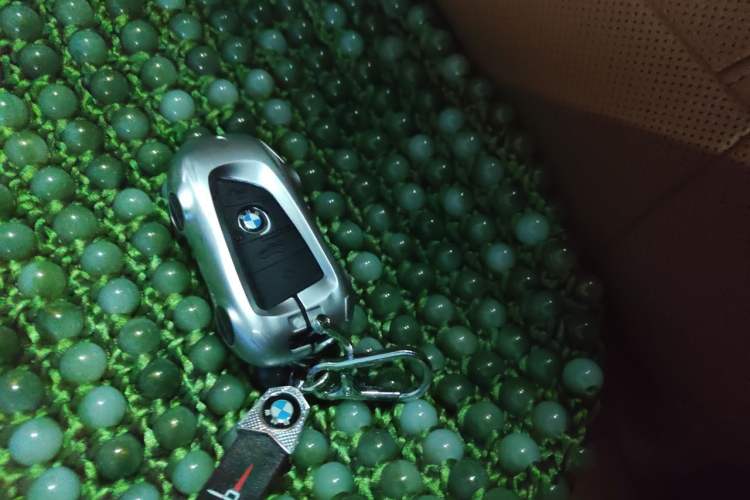 Used BMW 7 Series 2016 740Li Luxury Edition Vehicle Key