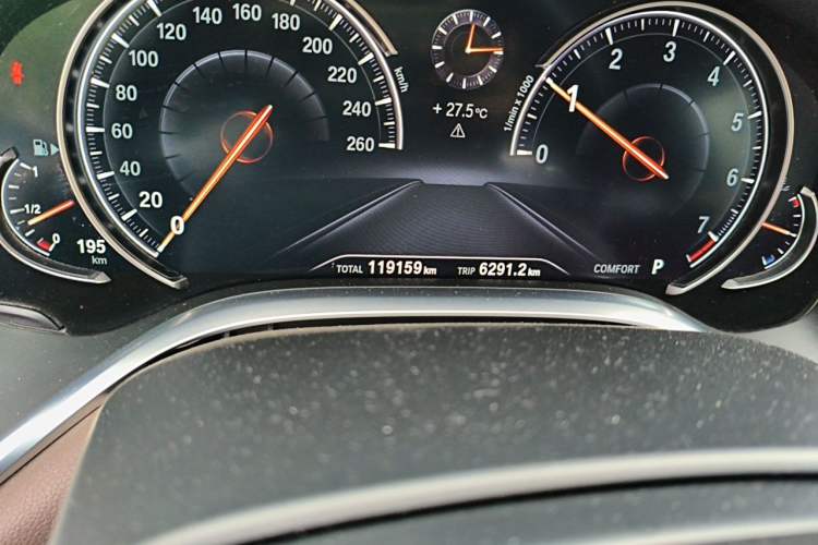 Used BMW 7 Series 2016 740Li Luxury Edition Odometer Close Up
