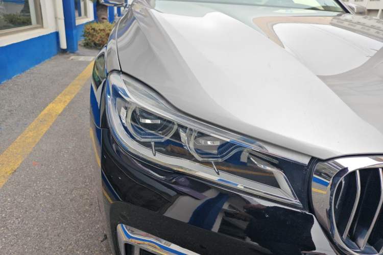 Used BMW 7 Series 2016 730Li Luxury Model Right Front Headlight