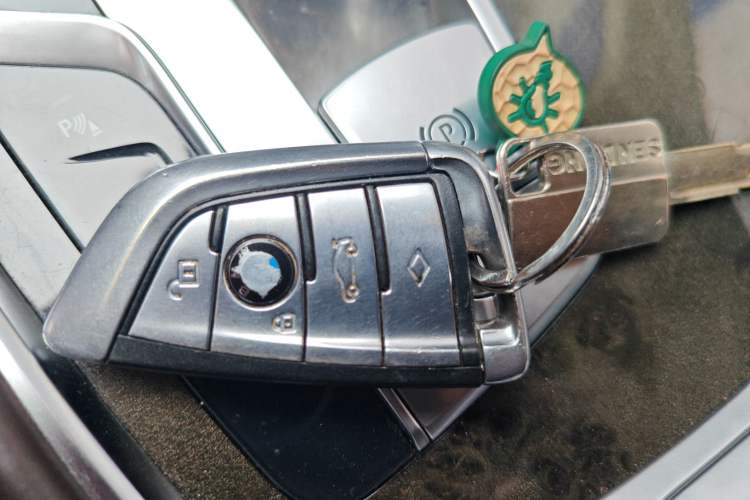 Used BMW 7 Series 2016 730Li Luxury Model Vehicle Key