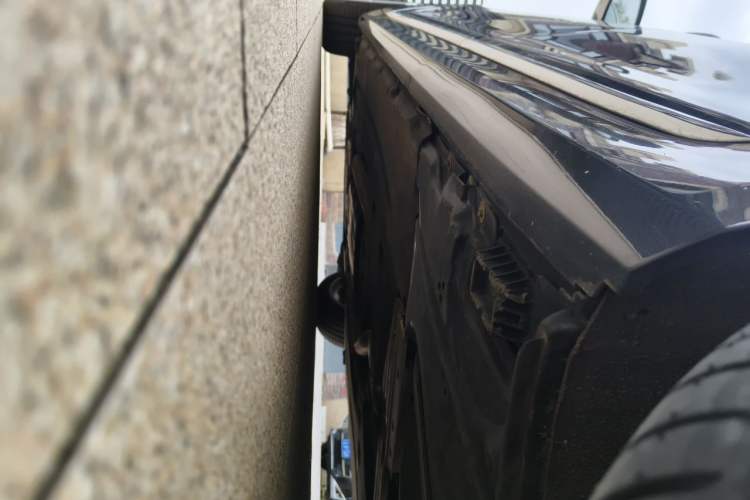 Used BMW 7 Series 2016 750Li xDrive Four-Seat Version Chassis Rear Left