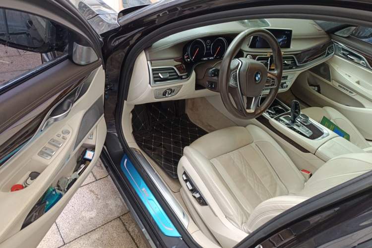 Used BMW 7 Series 2016 750Li xDrive Four-Seat Version Driver Seat
