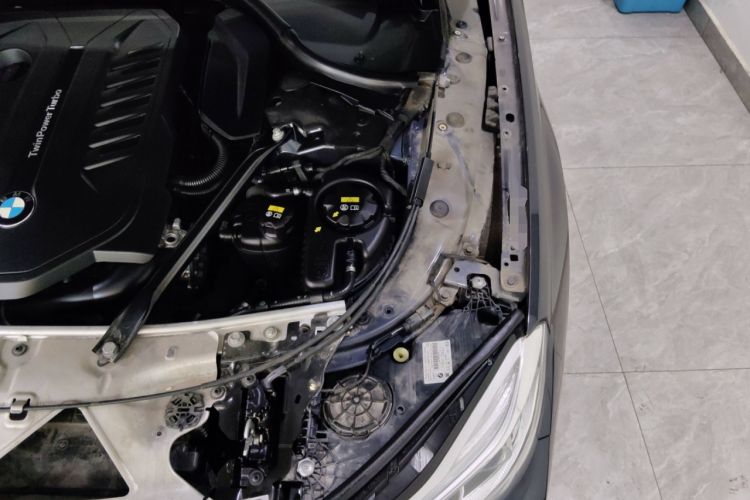 Used BMW 7 Series 2016 740Li Luxury Edition Engine Bay Left