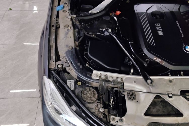 Used BMW 7 Series 2016 740Li Luxury Edition Engine Bay Right