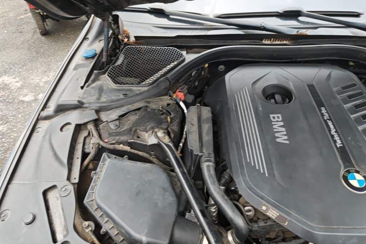 Used BMW 7 Series 2016 740Li Luxury Edition Engine Bay Right