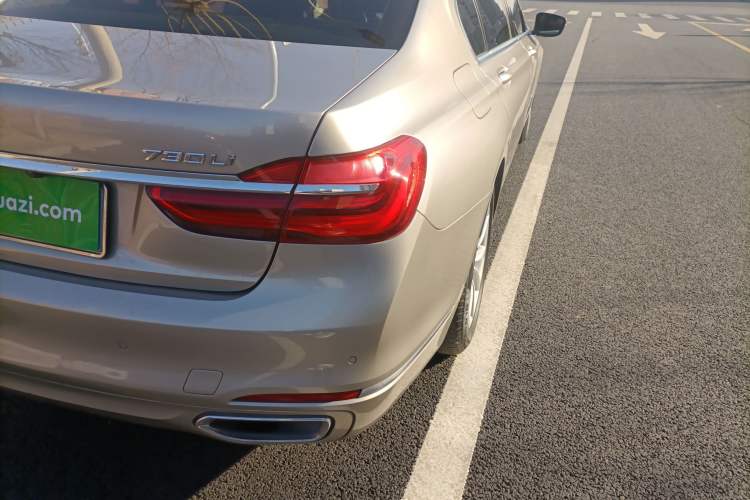 Used BMW 7 Series 2016 730Li Leading Model Exterior 6